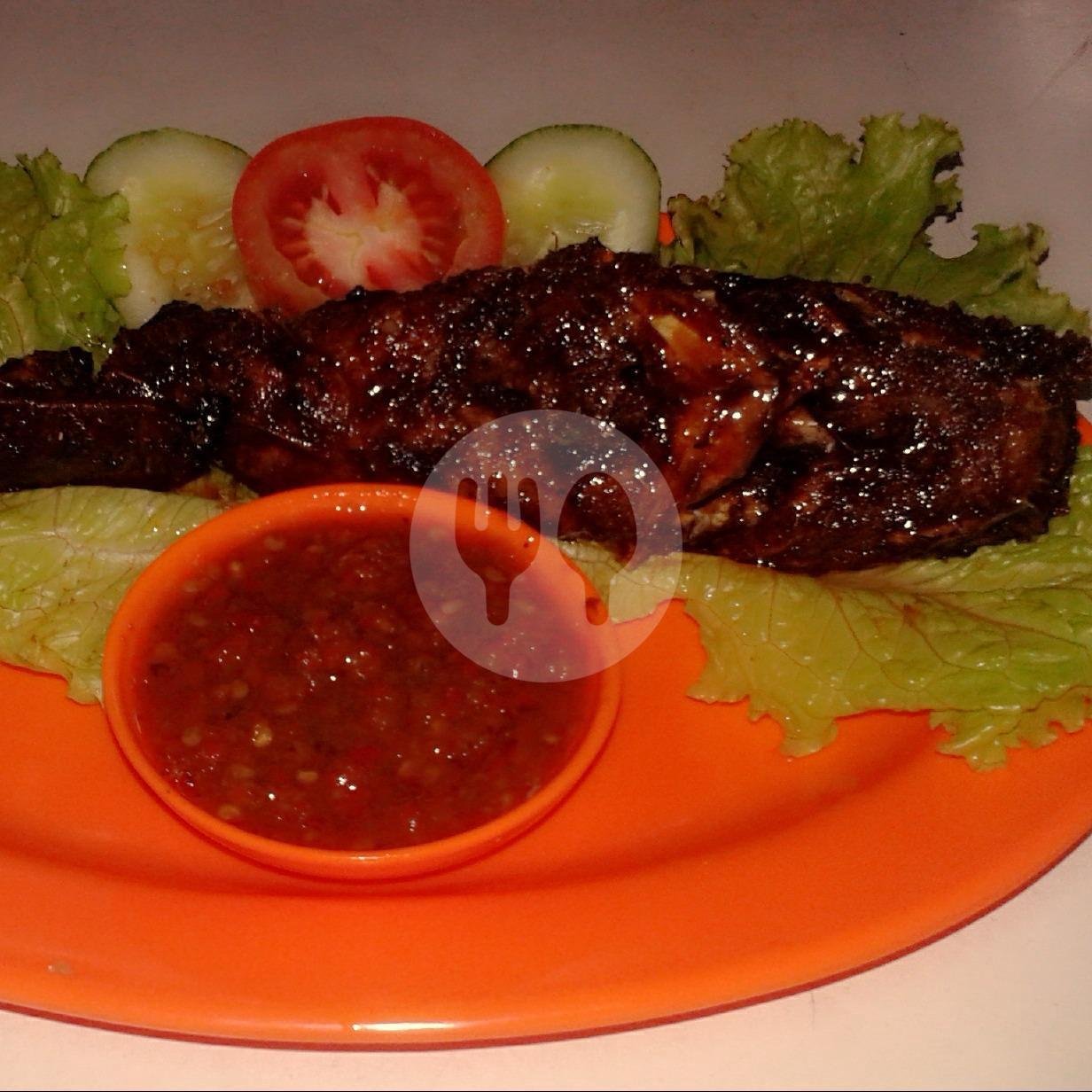 Soto Ayam menu Pecel Lele Cak Topik, Sirsak