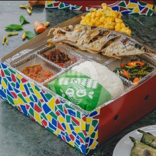 5 Box Paket G - Fillet Tenggiri menu Sarang Oci Restoran Manado, Tebet