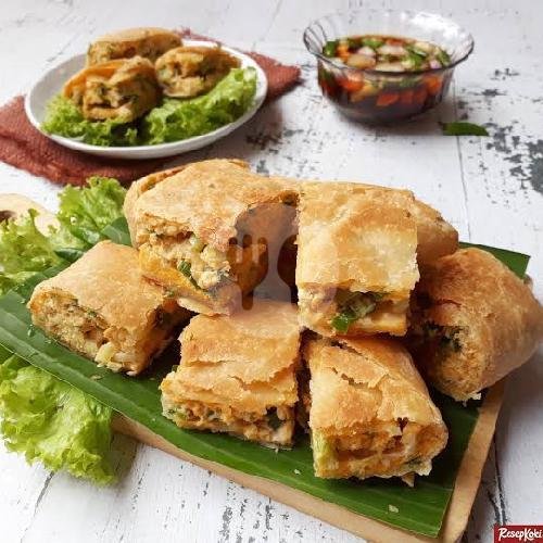 Review Martabak LBS Gendis Kramat Jati: Pengalaman Makan yang Bikin Nagih!