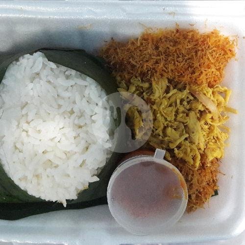 Nasi Ayam Krispi (Bonus Es Teh) menu Lalapan 28, Raden Panji Suroso