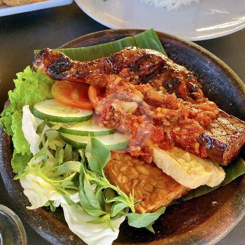 Nasgor Bonek menu Zaman Dulu Cafe, Perak Barat