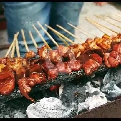 Sate Kambing Lezat di Depot Sate H. Amin Khas Banyuwangi: Surga Kuliner di Kediri