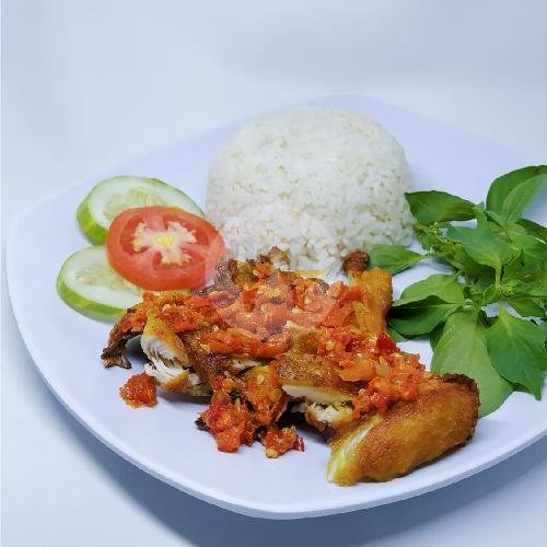 Nasi Ayam Kremes Paha menu Anemon Cafe, Mayangan