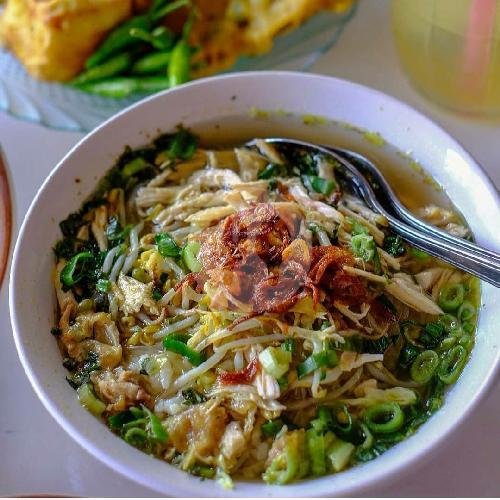 Soto Ayam + Nasi menu Warung TOMBO NGELIH, Banguntapan