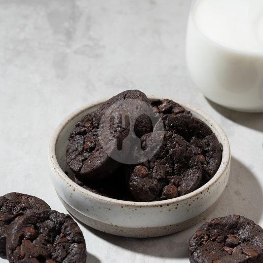 Diva Crunch Jar (45 pcs) menu Dough Lab Cookies, Grand Indonesia