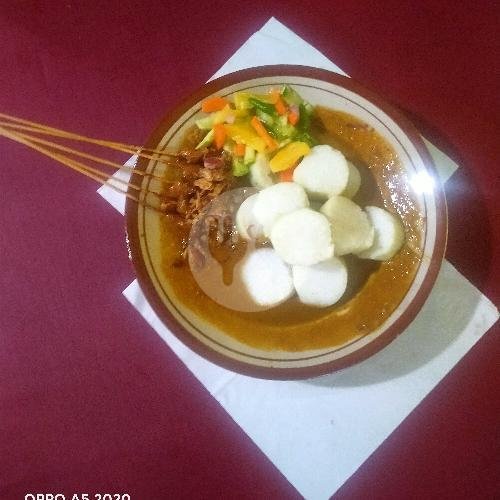 Sate Ayam 1/2 Porsi + Lontong menu Sate Madura Pojur