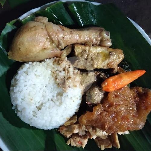 Bubur Gudeg Kepala menu Gudeg Mbah Warni