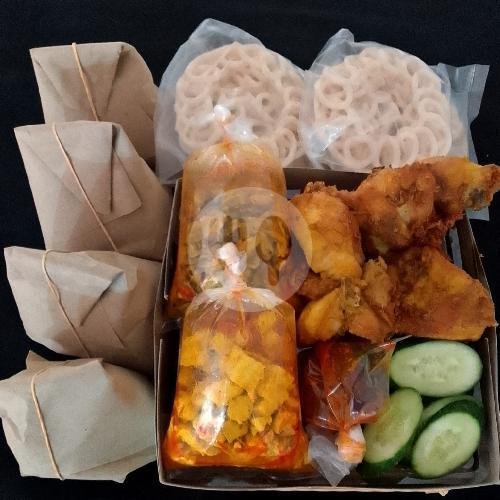 Box 4 menu Warteg Kharisma Bahari, Sunan Drajat Raya
