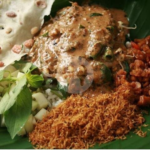 Pecel (Tanpa Nasi) menu Nasi Pecel Kedai Ibu Reta, Jl. Panglima Sudirman 274