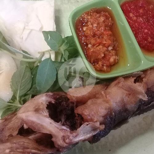 Lele Bakar menu Pondok Makan 