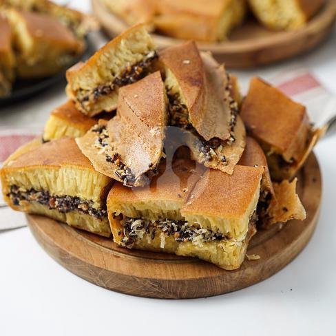 Martabak Top Bandung 77: Surga Martabak di Jakarta yang Wajib Dikunjungi