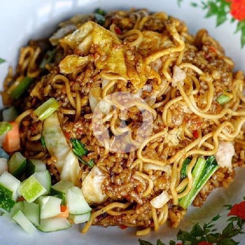 Nasi Goreng Cumi menu Chinese Food Pelangi 27, Cempaka Putih