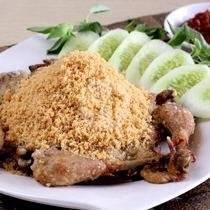 1 Potong Ayam Goreng menu Ayam Presto Ny. Nita, Biliton