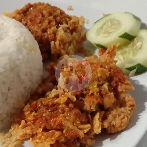 Nasi Goreng Ayam Geprek menu Nasi Goreng Nusantara, Sambisari