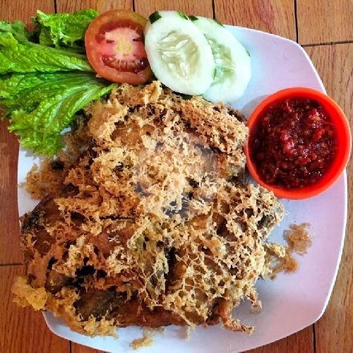 Nasi Putih menu Gudeg Koyor Ayam Kremes Bu Yanti, Simongan