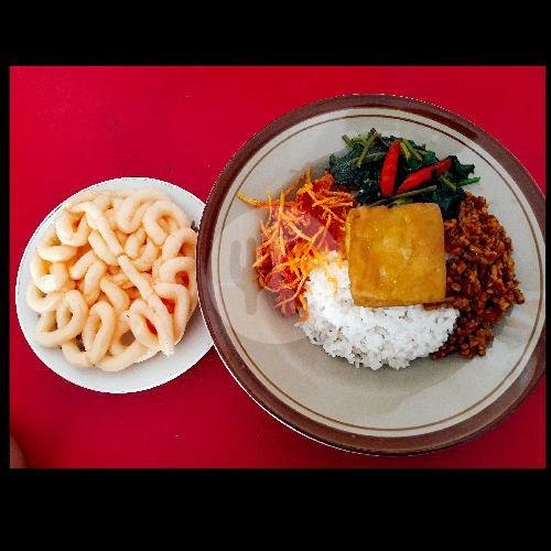 Paket Nasi Rames Free Es Teh menu Warteg Maju Jaya, Sekeloa