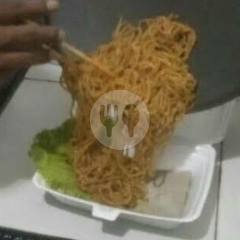 Ayam Crispy Sambal Bawang menu Mie Bazooka, Bululawang