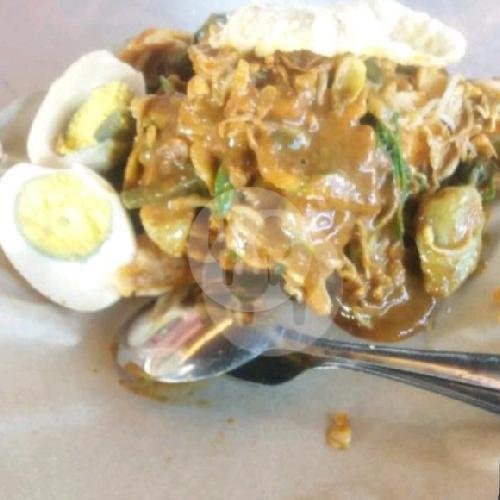 Gado-Gado PASAR BALONG Alas Demang: Surga Kuliner Otentik di Cirebon