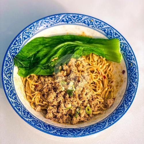 Mie Ayam menu Mie Sapi Jaya, Ngaglik, Sleman, DIY