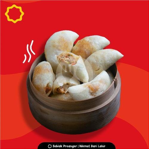 Seblak Beureum Komplit menu Seblak Preanger Menur Pumpungan, Jl. Nginden Semolo No. 20