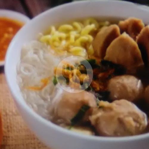 Bakso Kuah menu RM Siomay Bandung Marlina, Kalimas