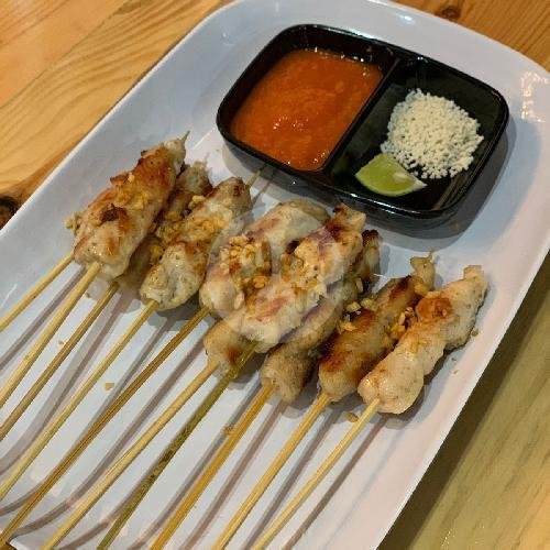 Sate Kulit menu Kings Taichan, Blimbing