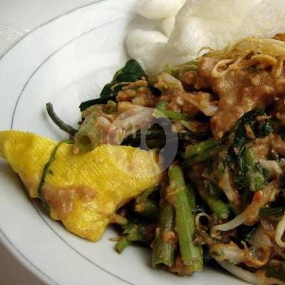 Mie Godog Jogya menu Lotek Buah Batu 171, Buahbatu