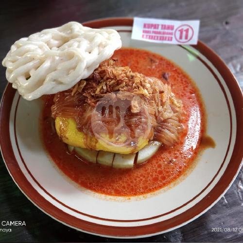 Kupat Padalarang: Surga Kuliner di Bandung yang Wajib Dicoba