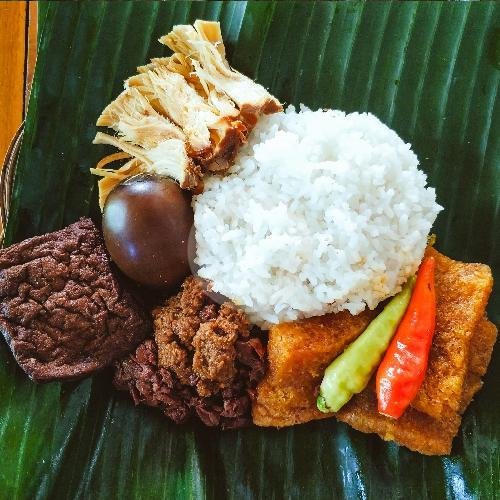 Nasi Gudeg Krecek Telur menu Gudeg Yu Narni, Jalan Magelang