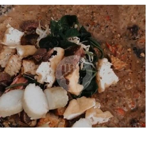 Rujak Cingur Progo: Pengalaman Kuliner Khas Jawa Timur yang Wajib Dicoba