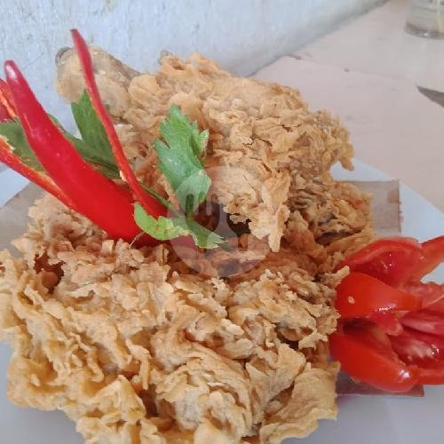 Ayam Goreng menu Warung Makan Tegal Muncul