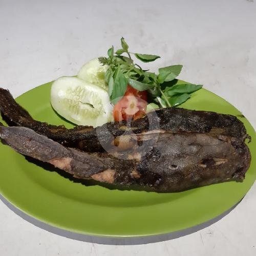 Gurami Asam Manis menu Warung Arofah Bululawang