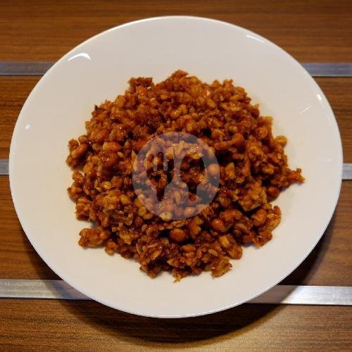 Telur Pindang menu Warung Nasi Oma, Tawang