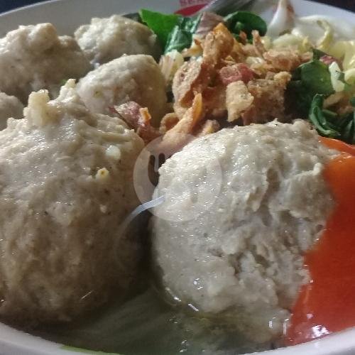 Mie Ayam Bakso Jumbo menu Bakso Urat & Mie Ayam Wongsolo, Cisaranten Kulon