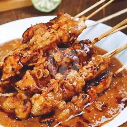 Sate Ayam 10 Tusuk + 2 Buah Lontong menu Sate Ayam Bang Rudi, Khas Madura
