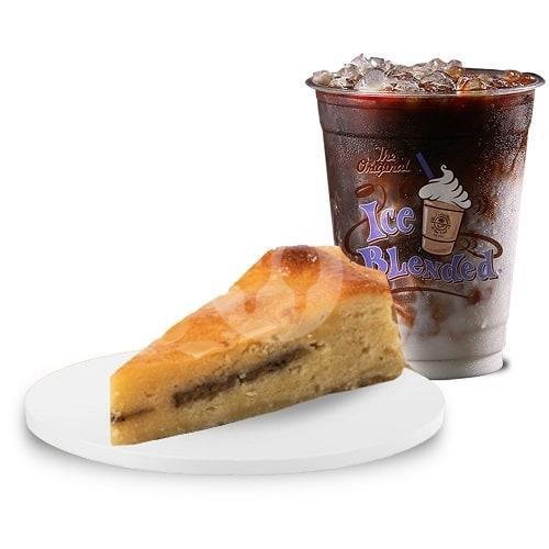 Coffee Break B.(1 Chicago Cheese Cake + 1 Iced Vietnam Coffee) menu Coffee Bean & Tea Leaf, Transmart Buahbatu