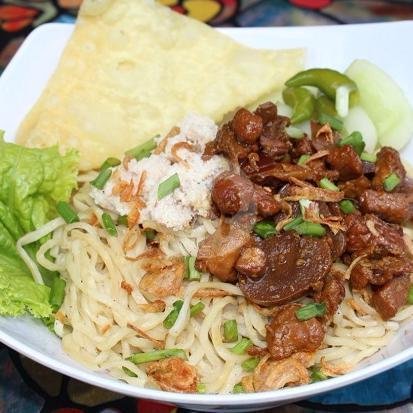 Bakso de Stadion: Kenangan Indah dan Kelezatan Bakso Khas Malang Bakso de Stadion: Kenangan Indah dan Kelezatan Bakso Khas Malang