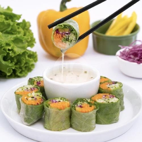 Cheesy Chicken Salad Wrap menu Serasa, Salad Bar