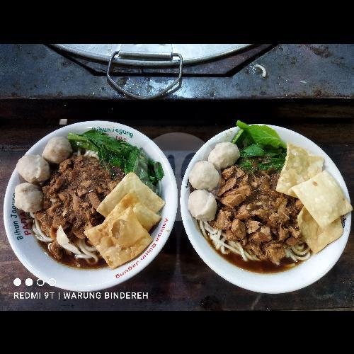 Ceker Empuk Makprul Seporsi menu Mie Bindereh, PB Sudirman