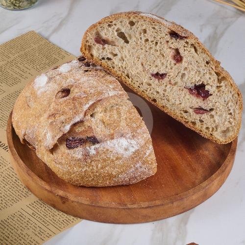 Blueberry Cheese Bun 1pc (Non Vegan) menu Sarae Bakes, Setrasari