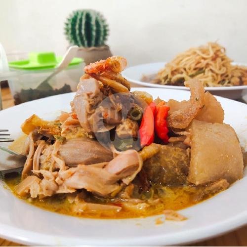 Nasi Empal Udang Ikan Asin menu Warung Ibu Asrep, Kapasan