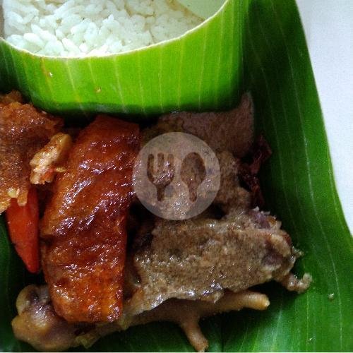 Nasi Gudeg Krecek Kepala menu Gudeg Bu Sri Paten Gunung, Singosari