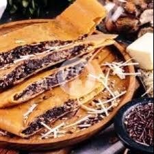 Coklat Kacang Susu menu Martabak Lyns, Pleburan