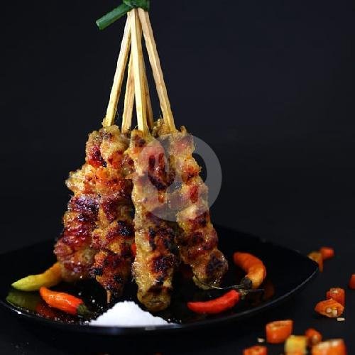 1/2 Porsi Sate Babi Merah menu Kedai Babi Raja, Wotgandul Timur