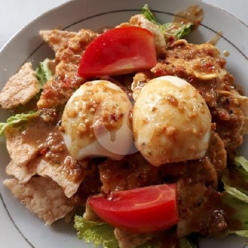 Gado Gado menu Kafe Star Solo