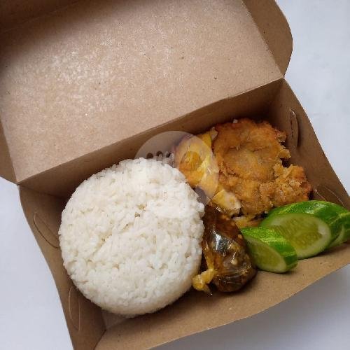 Paket Hemat Ayam Panggang menu Ayam Goreng Sambal Jodo, Kejaksan