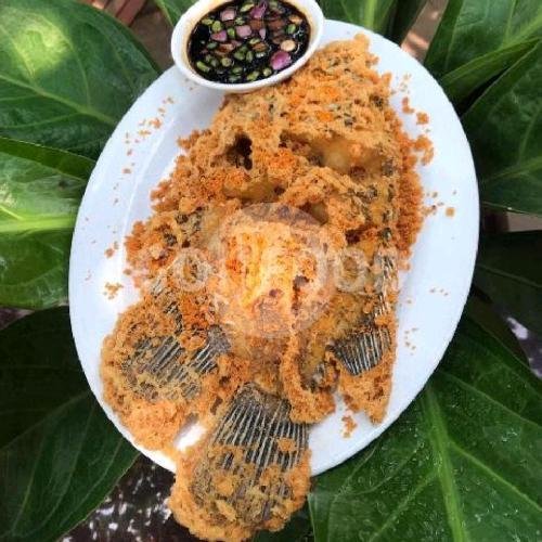 Gurame Goreng menu RM. Ayam Goreng Ny Suharti, Tendean