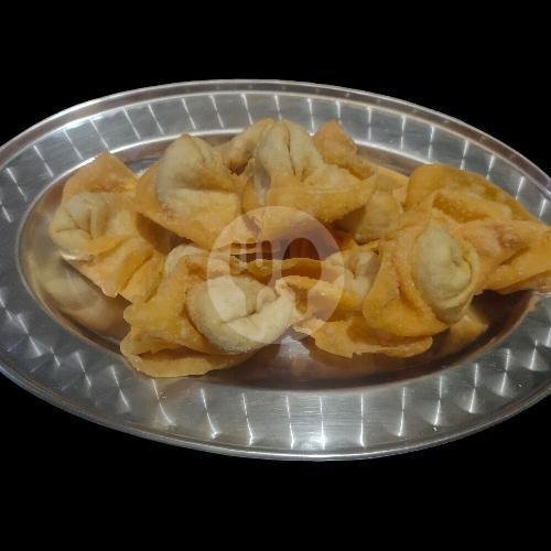 Pangsit Mie Goreng / Kuah menu Depot Ada Rasa, Surabaya
