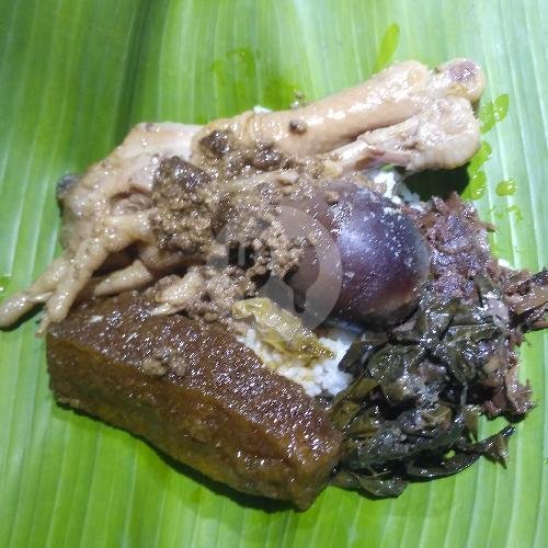 Paha Atas Ayam Kampung menu Gudeg Ceker Mbok Joyo, Kraton