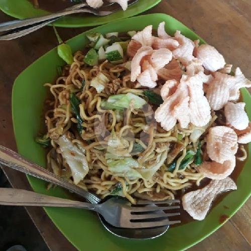 Mie Goreng Sosis menu Iki Sego Gorenge PLUNKTAZ, Nasi Goreng PLUNKTAZ